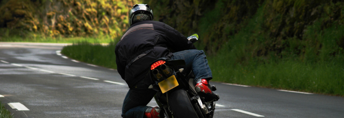 riding-motorbike